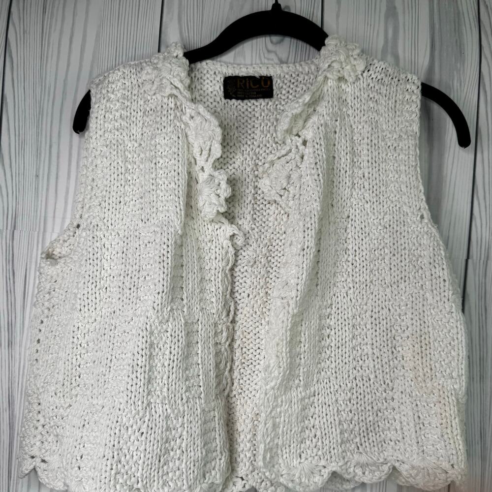 Vintage 1990s Women'sHand Knit Cable Knit Lace Sweater Vest Coquette Whimsey